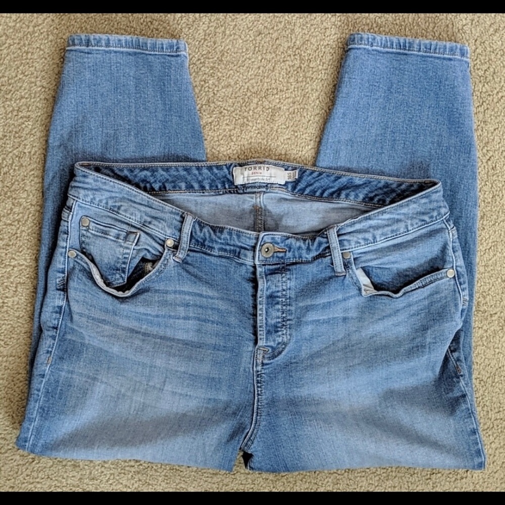 Torrid 16s Jeans